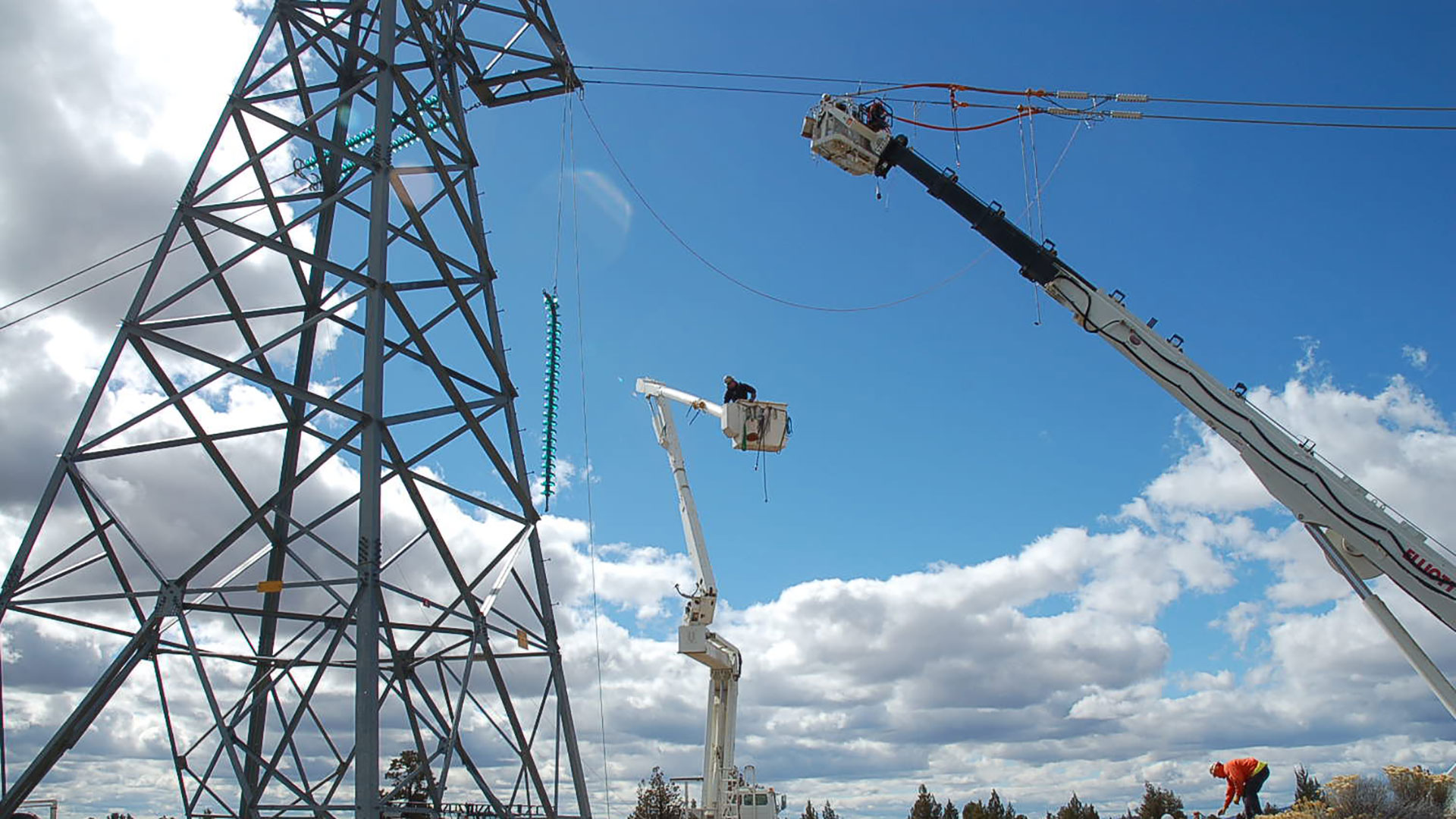 Celilo-Sylmar - construction, conductor