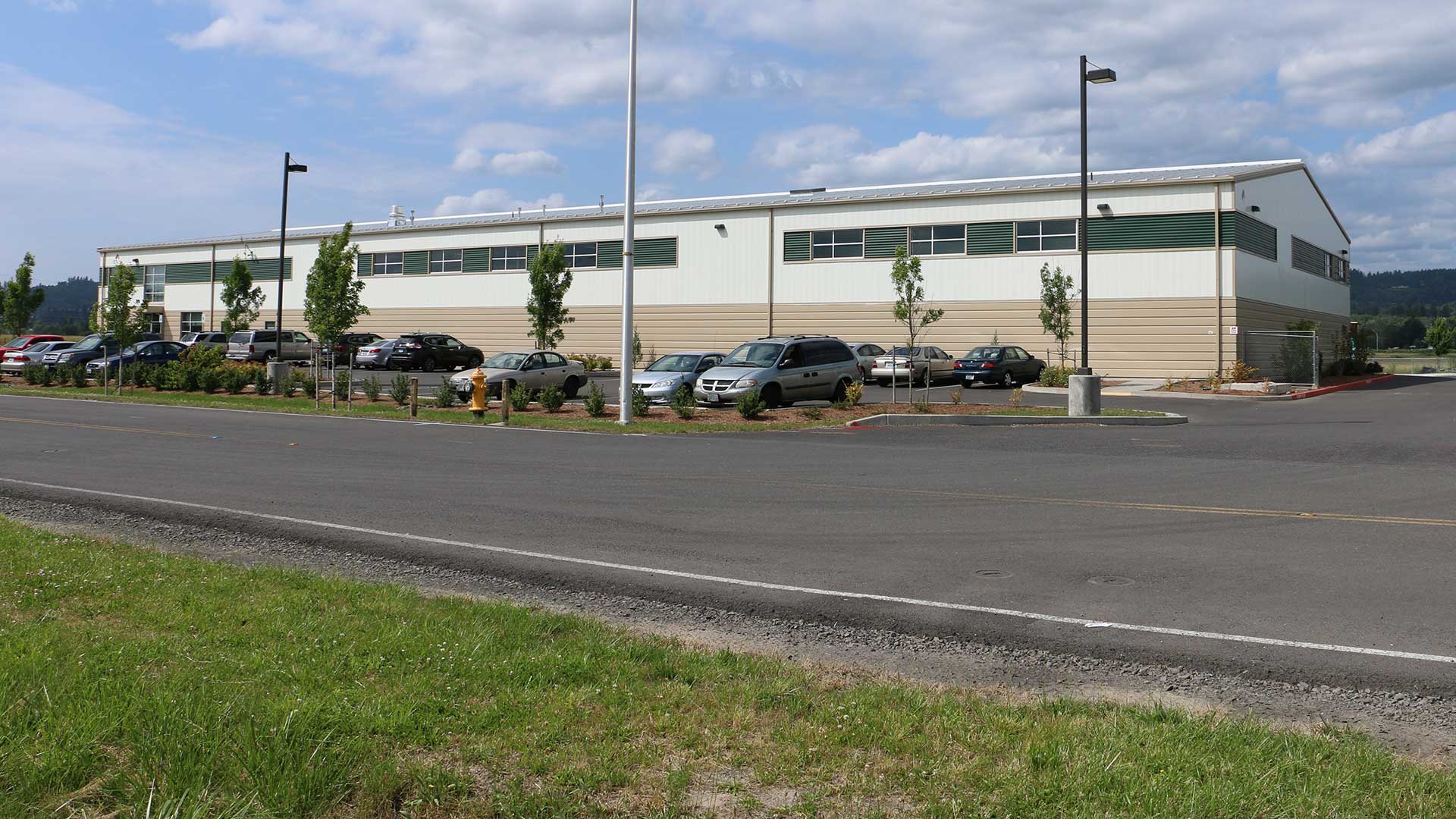 Steigerwald Commerce Center - first building